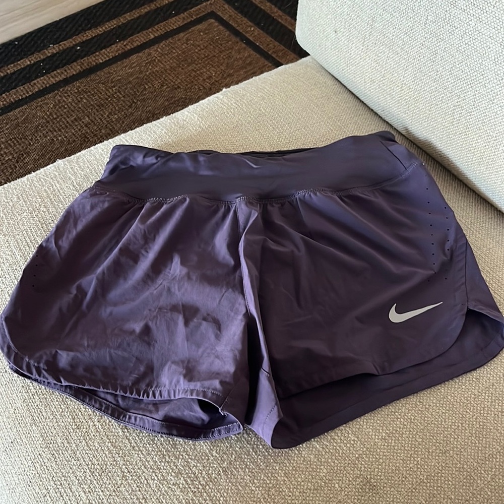 Nike Dri-Fit Athletic Shorts in Purple, size small